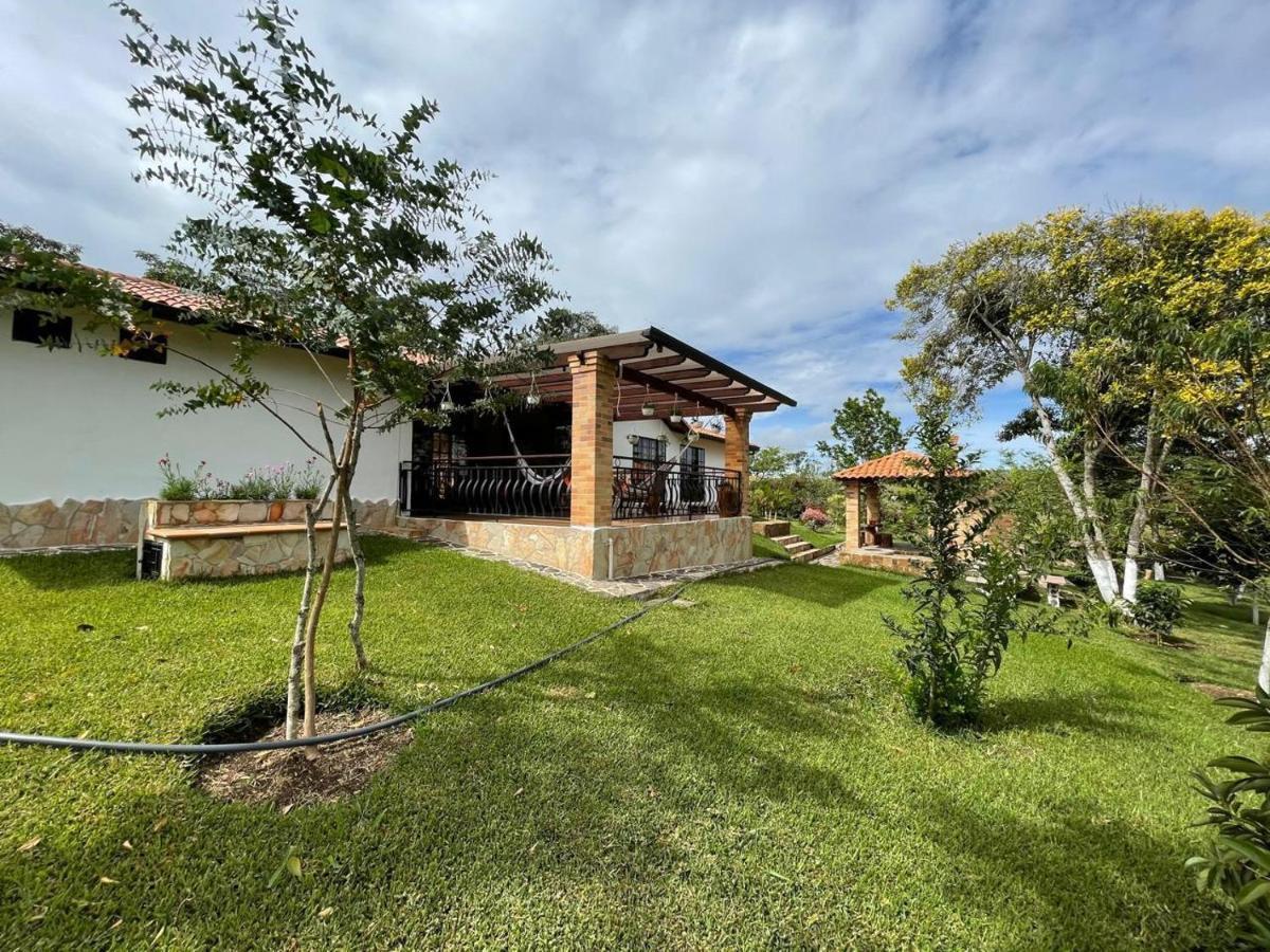 Casa De Campo Villa Tatiana- Mesa De Los Santos Los Santos  Exterior photo